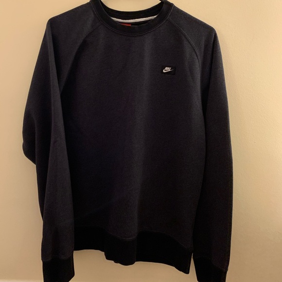 Black Nike Crew Neck - Picture 1 of 3